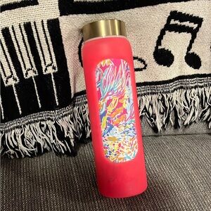 Lilly Pulitzer glass water bottle w/ silicone cover